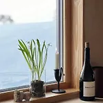 Premium By Reinsvatn With Scenic Views *